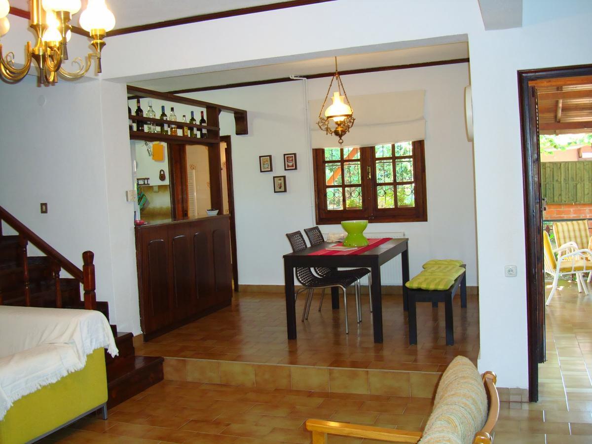Villa Afroditi Nea Vrasna Exterior photo